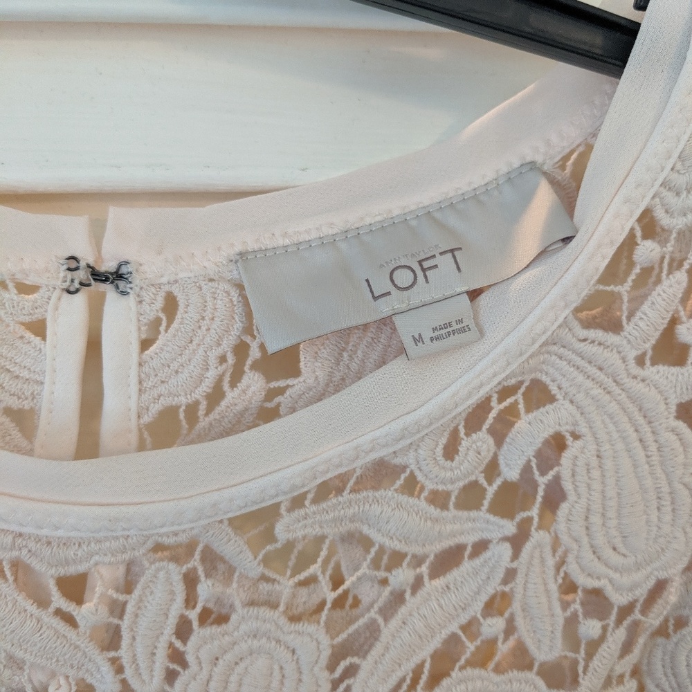 Lace top - Picture 2 of 3